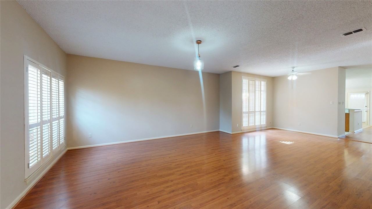 4012 Sendero Trl - Photo 2 of 19