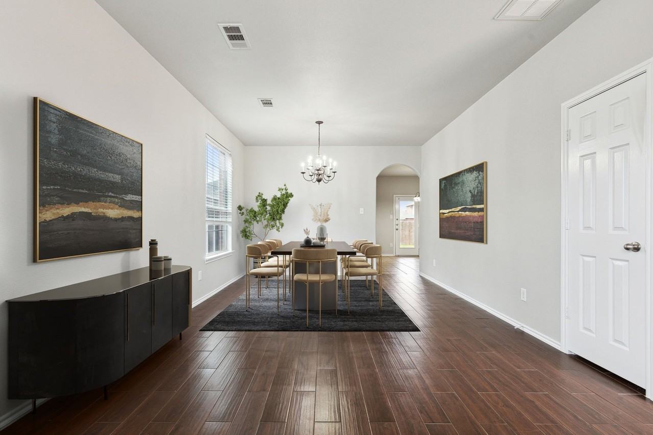 10813 Middleglen Rd - Photo 3 of 12