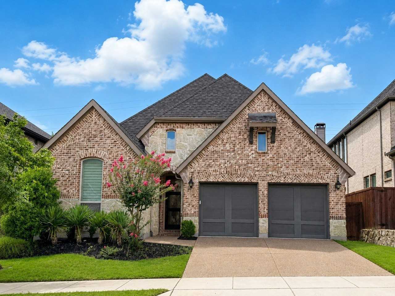 4521 Tall Knight Ln - Photo 2 of 19
