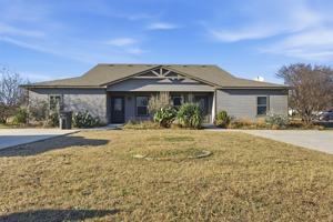 featured image of 101 W Capps St #D