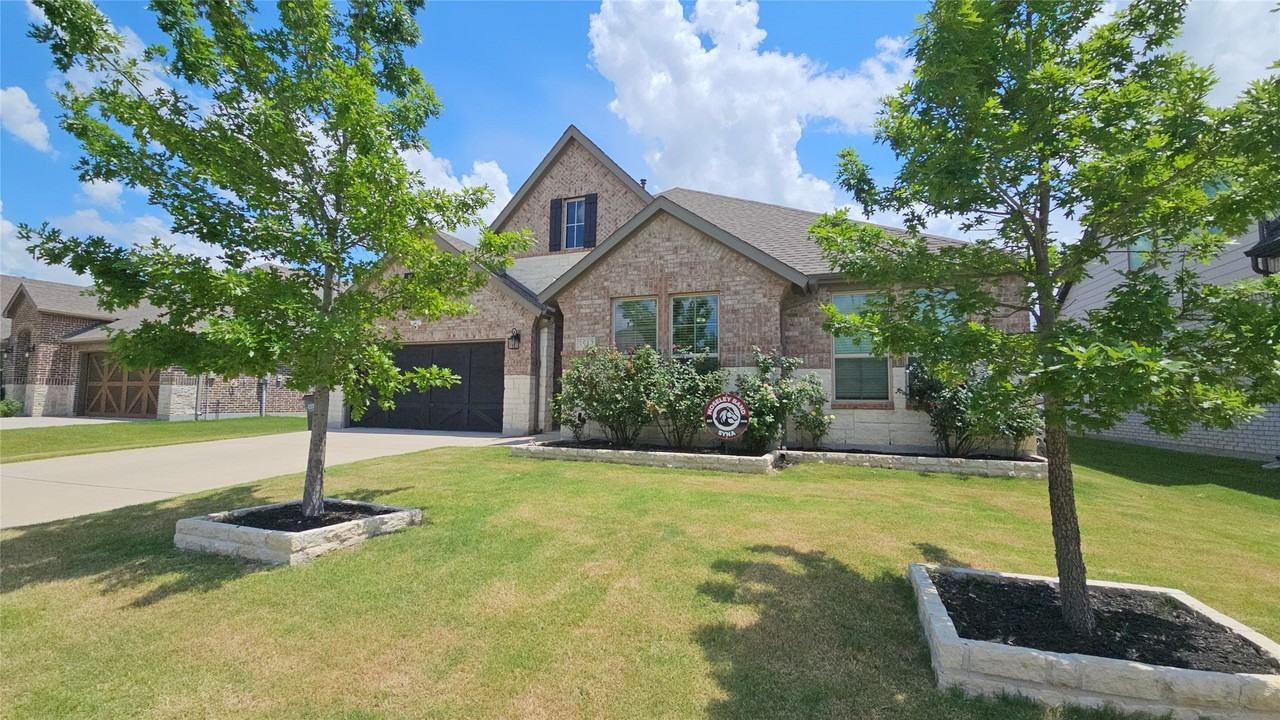 3512 Chacon Creek Trl - Photo 3 of 18