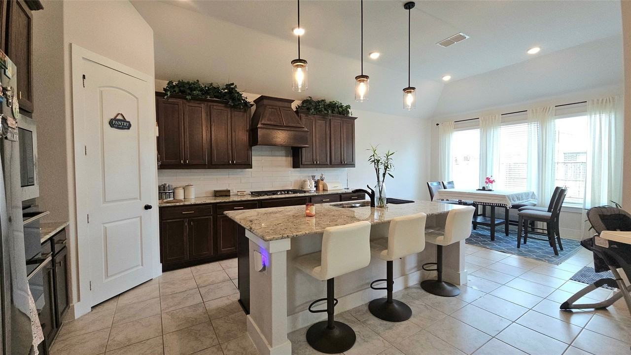 3512 Chacon Creek Trl - Photo 6 of 18
