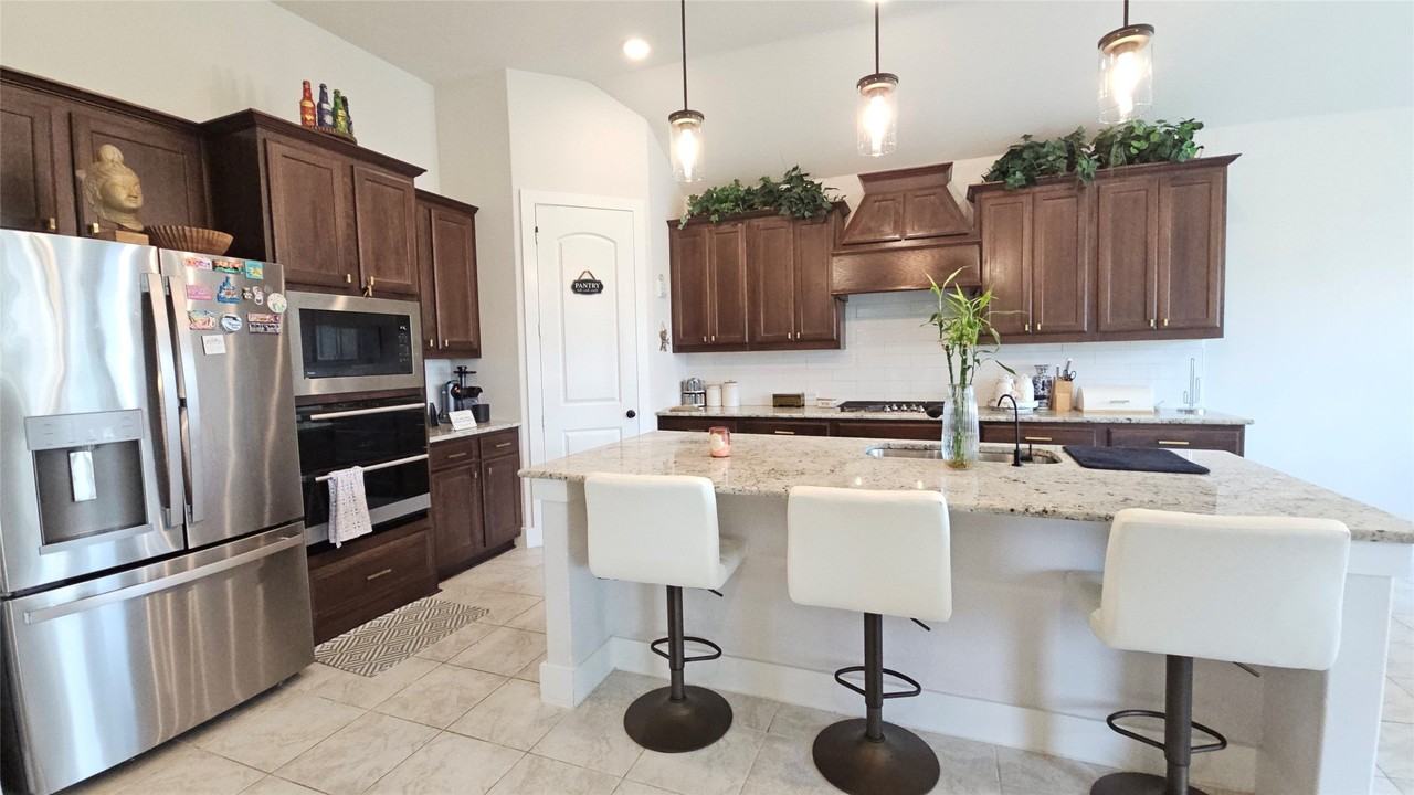 3512 Chacon Creek Trl - Photo 7 of 18