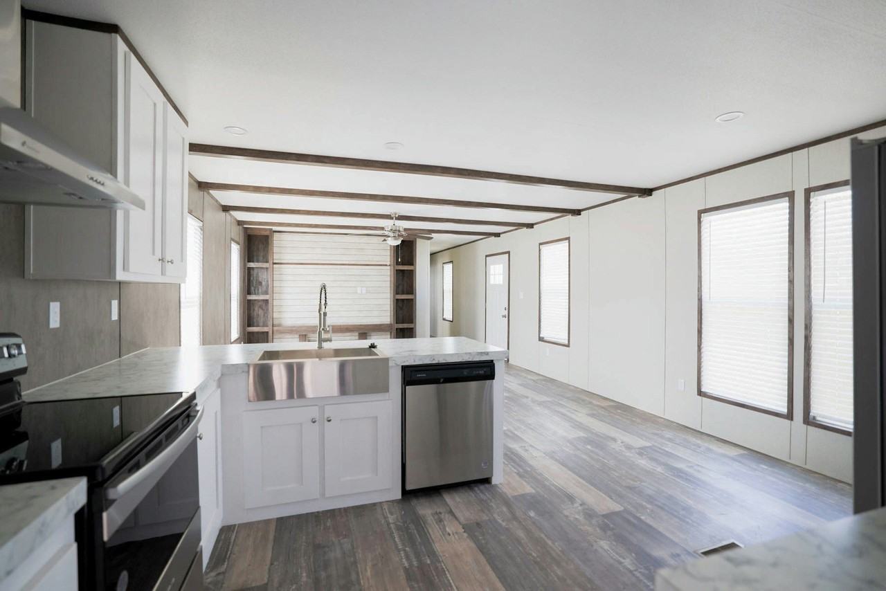 218 Islero Drive - Photo 2 of 21