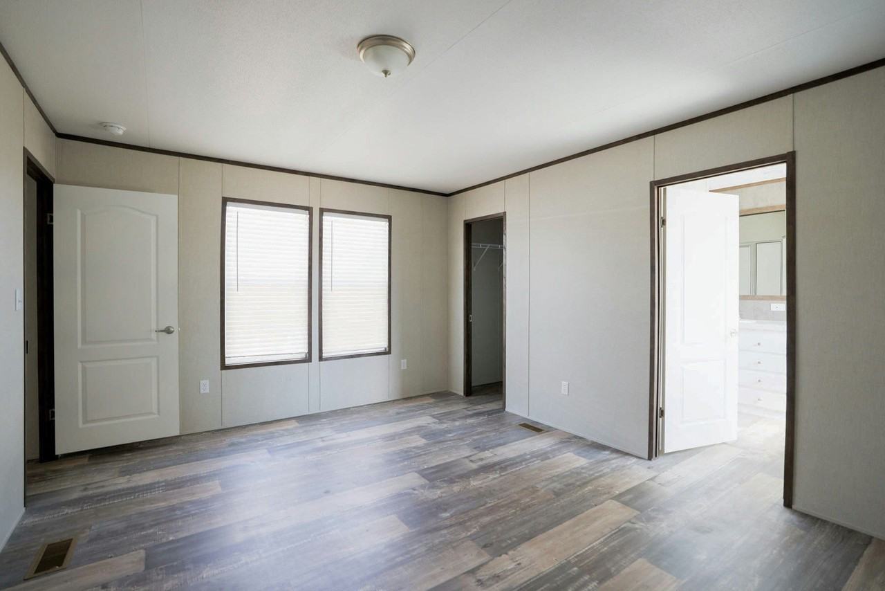 218 Islero Drive - Photo 7 of 21