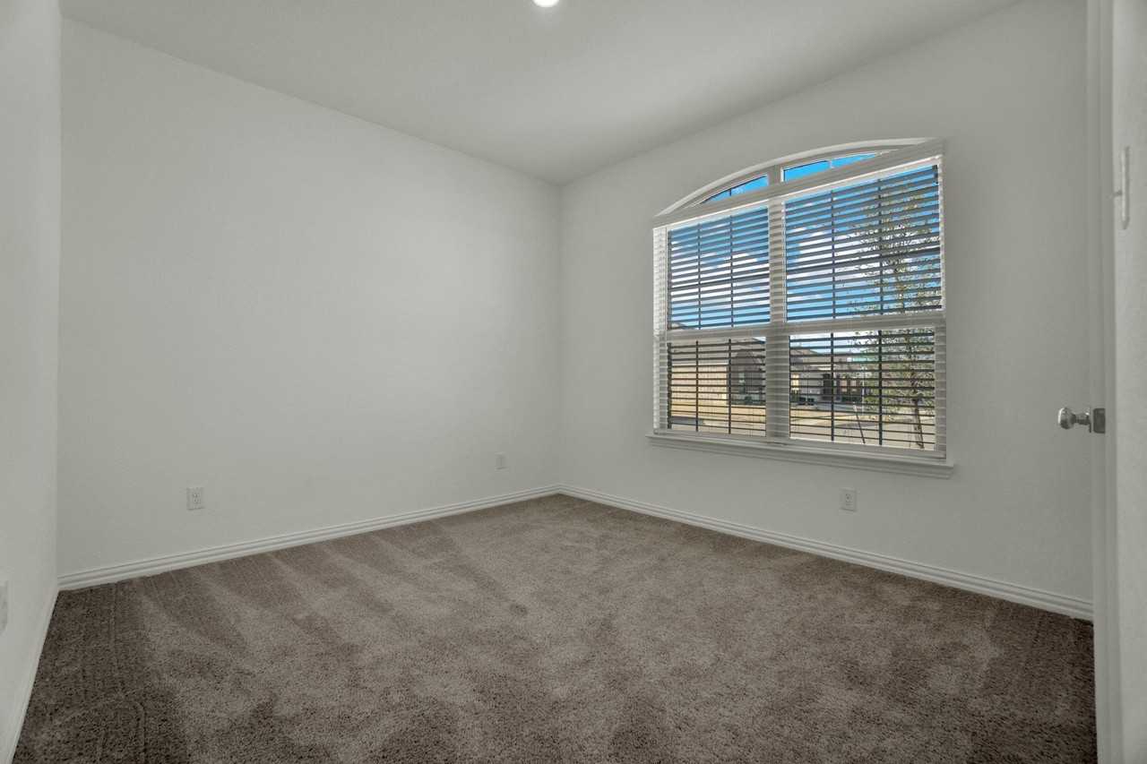 8700 Whistling Duck Dr - Photo 5 of 29