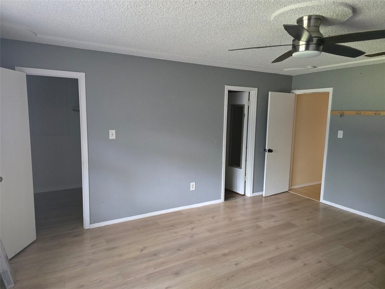 6512 High Country Trl - Photo 3 of 13
