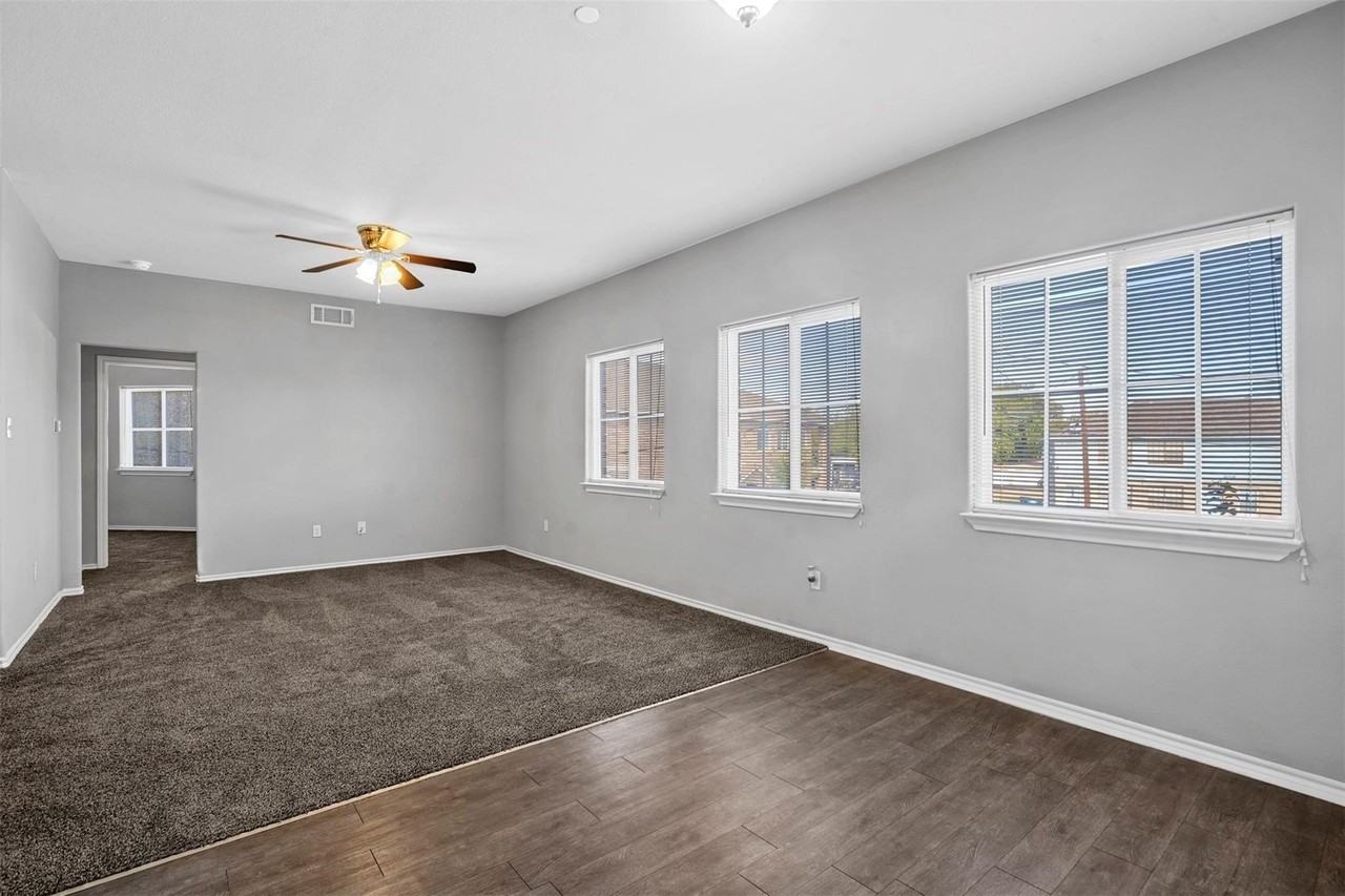 612 Meadow View Ct #101 - Photo 5 of 13