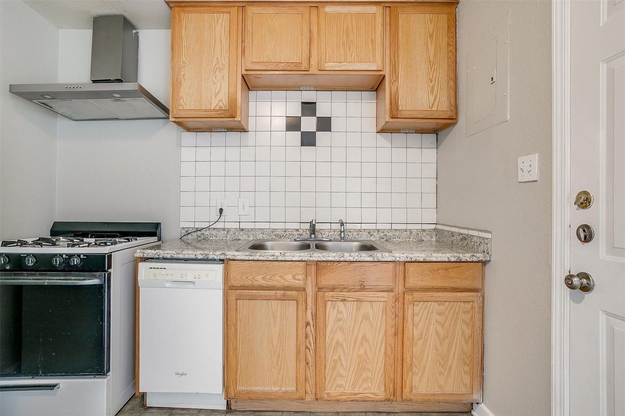 3419 S University Dr #3417C - Photo 3 of 19