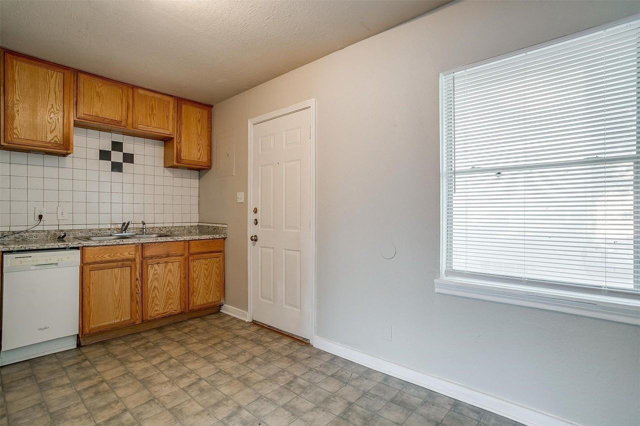 3419 S University Dr #3417C - Photo 4 of 19