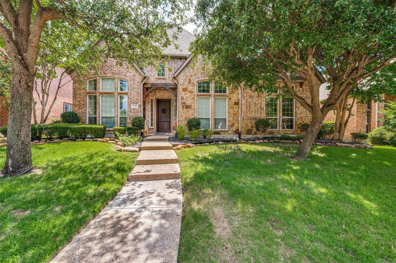 11292 Berkeley Hall Ln