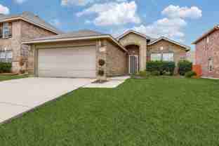 2417 Grand Rapids Dr - Photo 1 of 1