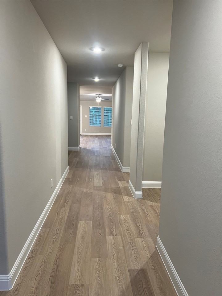5908 Brittner Dr - Photo 2 of 26