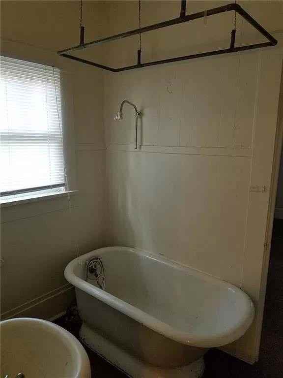 919 N Austin St #919-5 - Photo 6 of 7