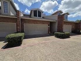 5839 Lake Point Dr - Photo 1 of 1