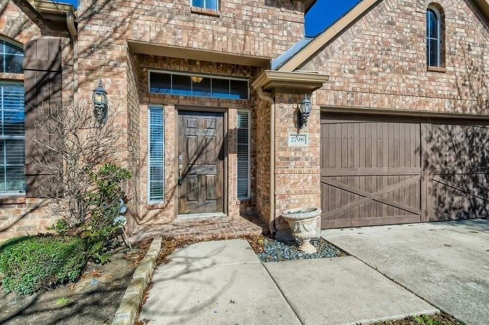2798 Sparks Dr - Photo 3 of 23