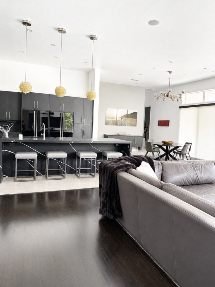 13023 Copenhill Rd - Photo 3 of 17
