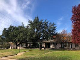 featured image of 11333 Strait Ln