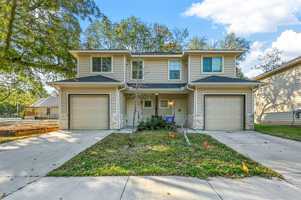 featured image of 105 Se 4th St #2