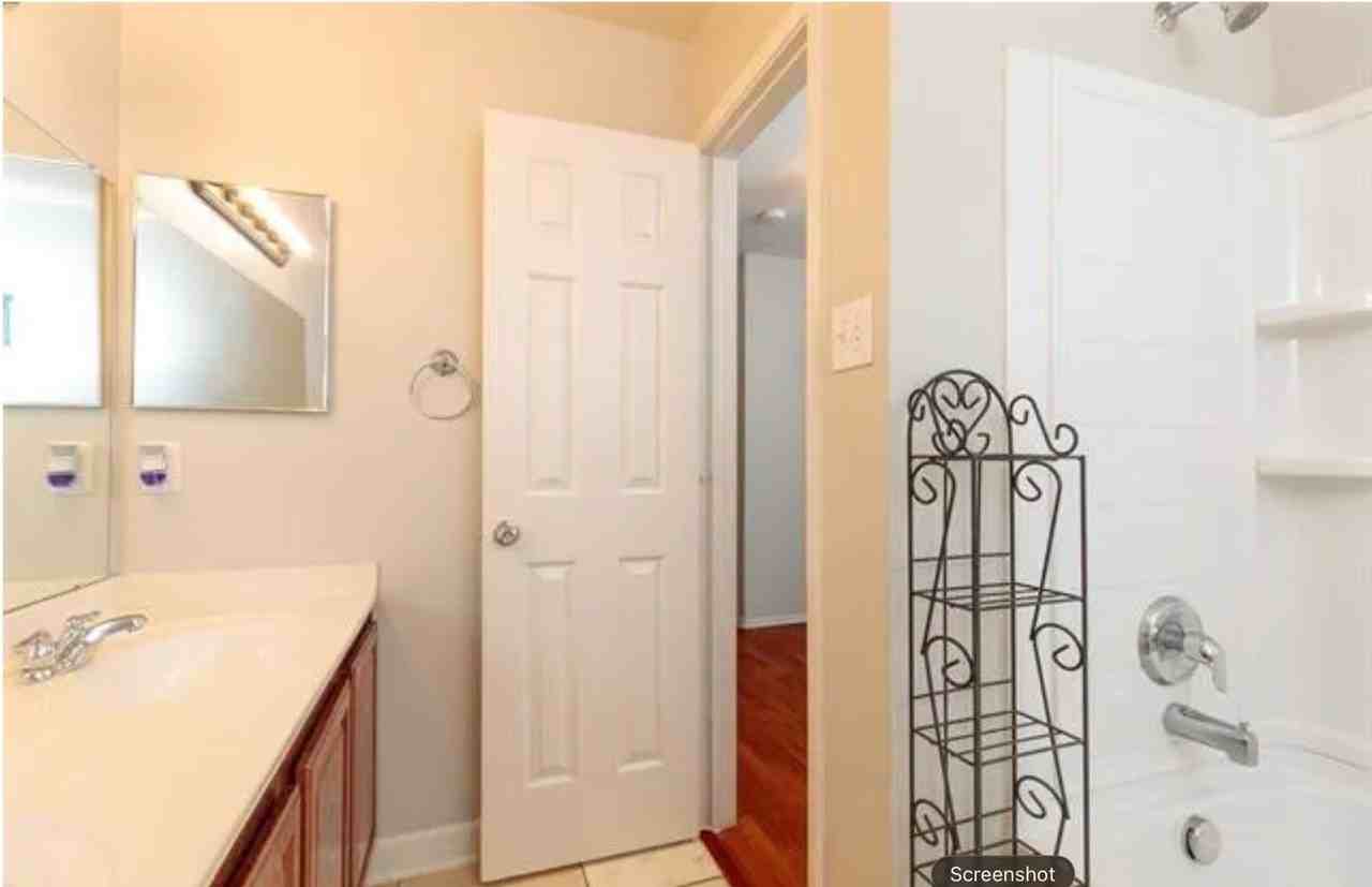 7624 Scarlet View Trl - Photo 4 of 20