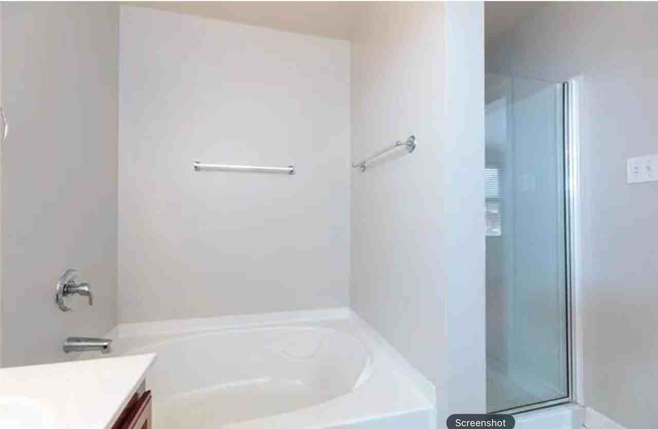 7624 Scarlet View Trl - Photo 5 of 20