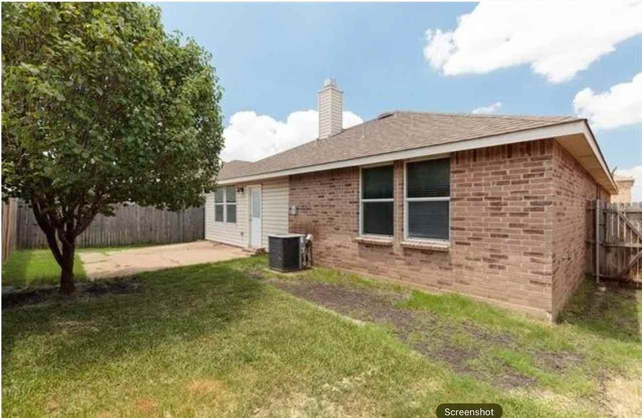 7624 Scarlet View Trl - Photo 6 of 20