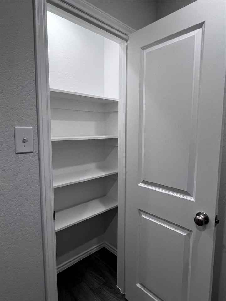 108 Dotty Lou St - Photo 2 of 13