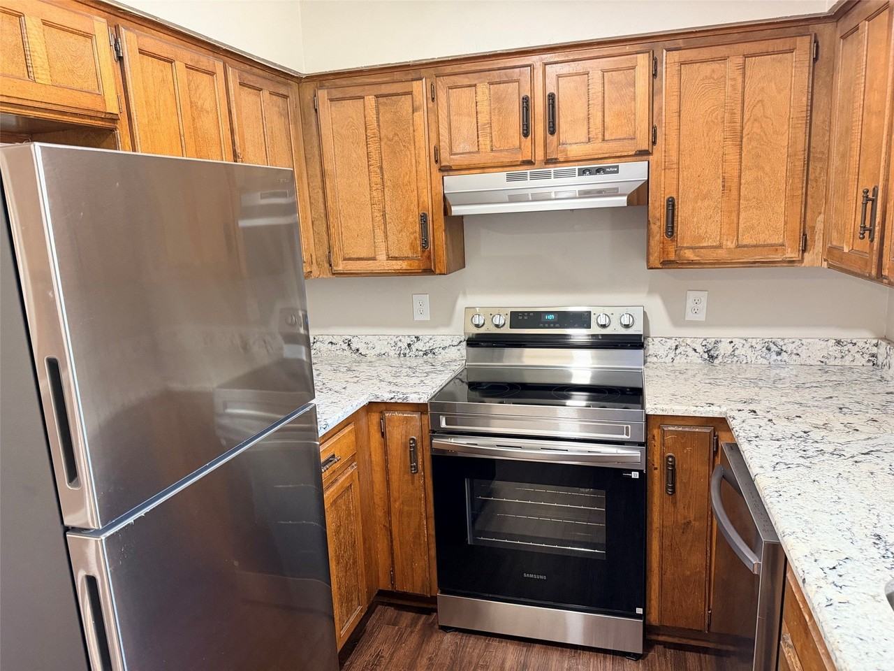 1014 Bluebird Dr - Photo 4 of 14