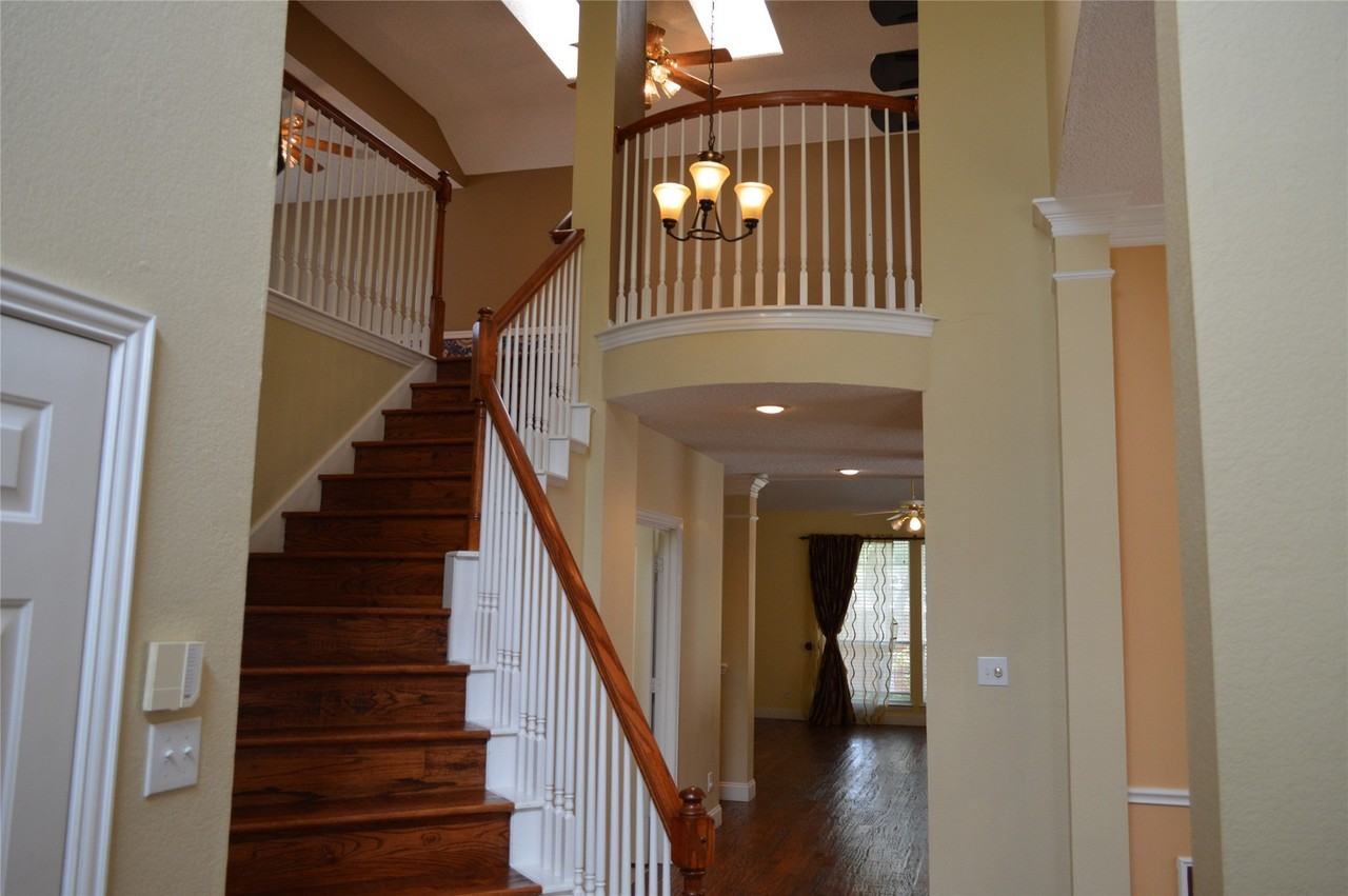 9320 Ponderosa Trl - Photo 2 of 31