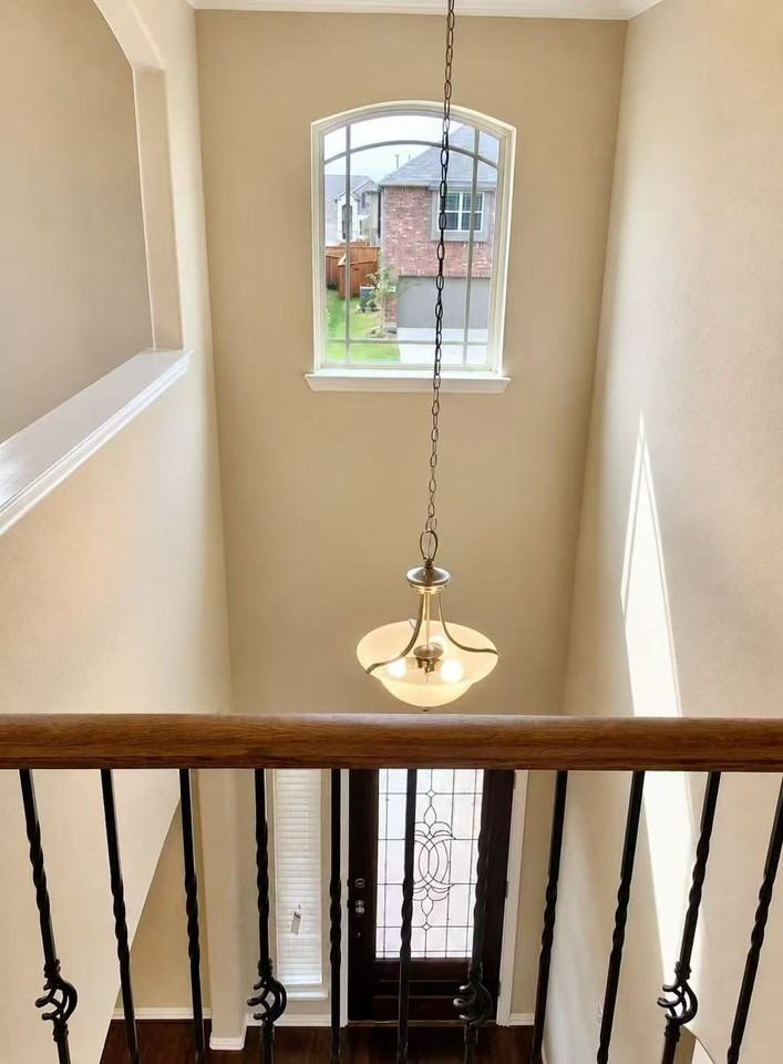 2316 Grant Park Way - Photo 3 of 20
