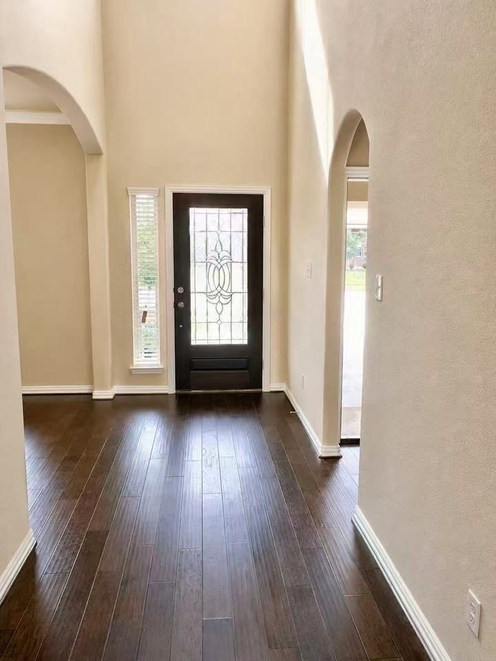2316 Grant Park Way - Photo 4 of 20