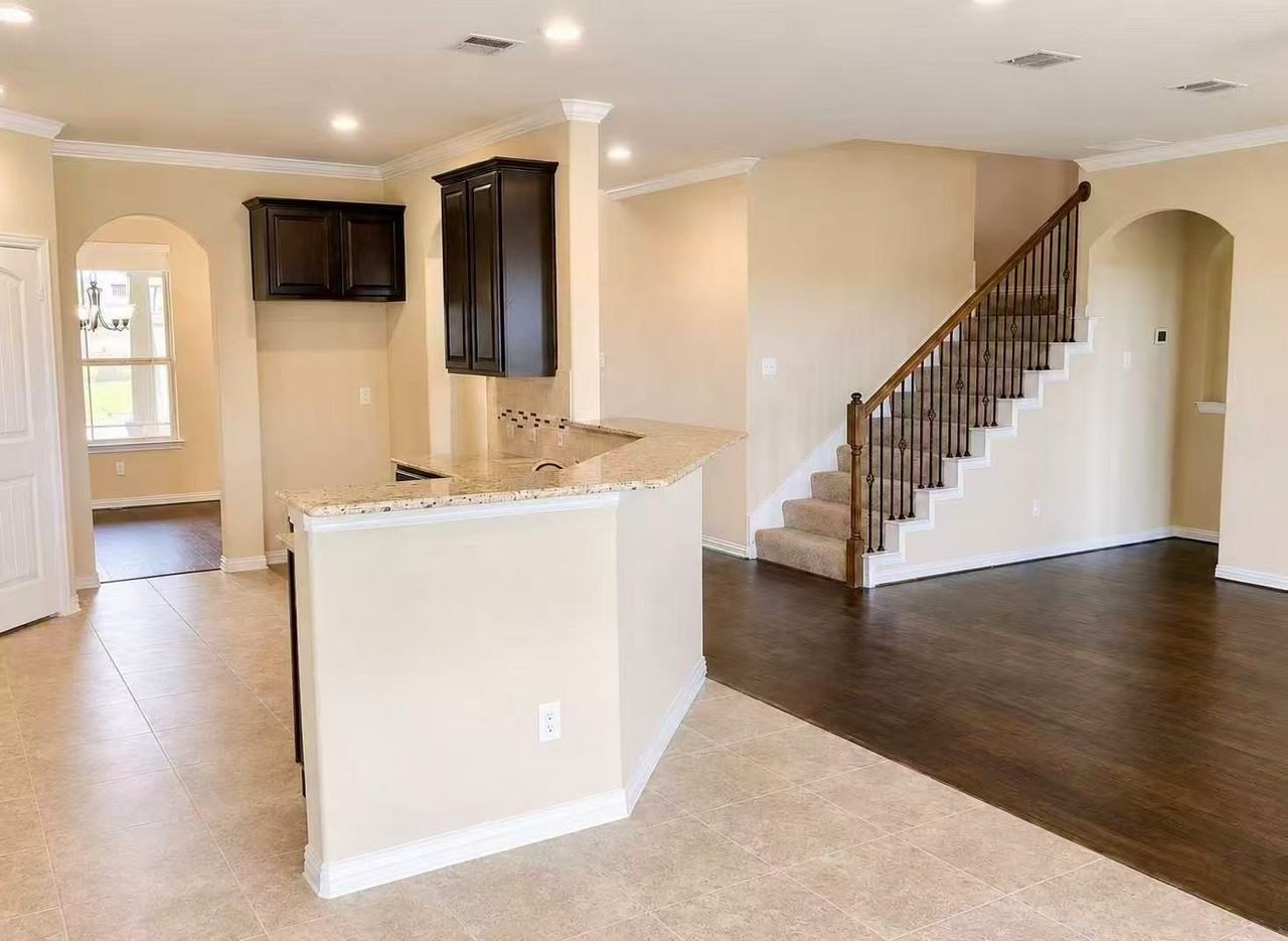 2316 Grant Park Way - Photo 6 of 20