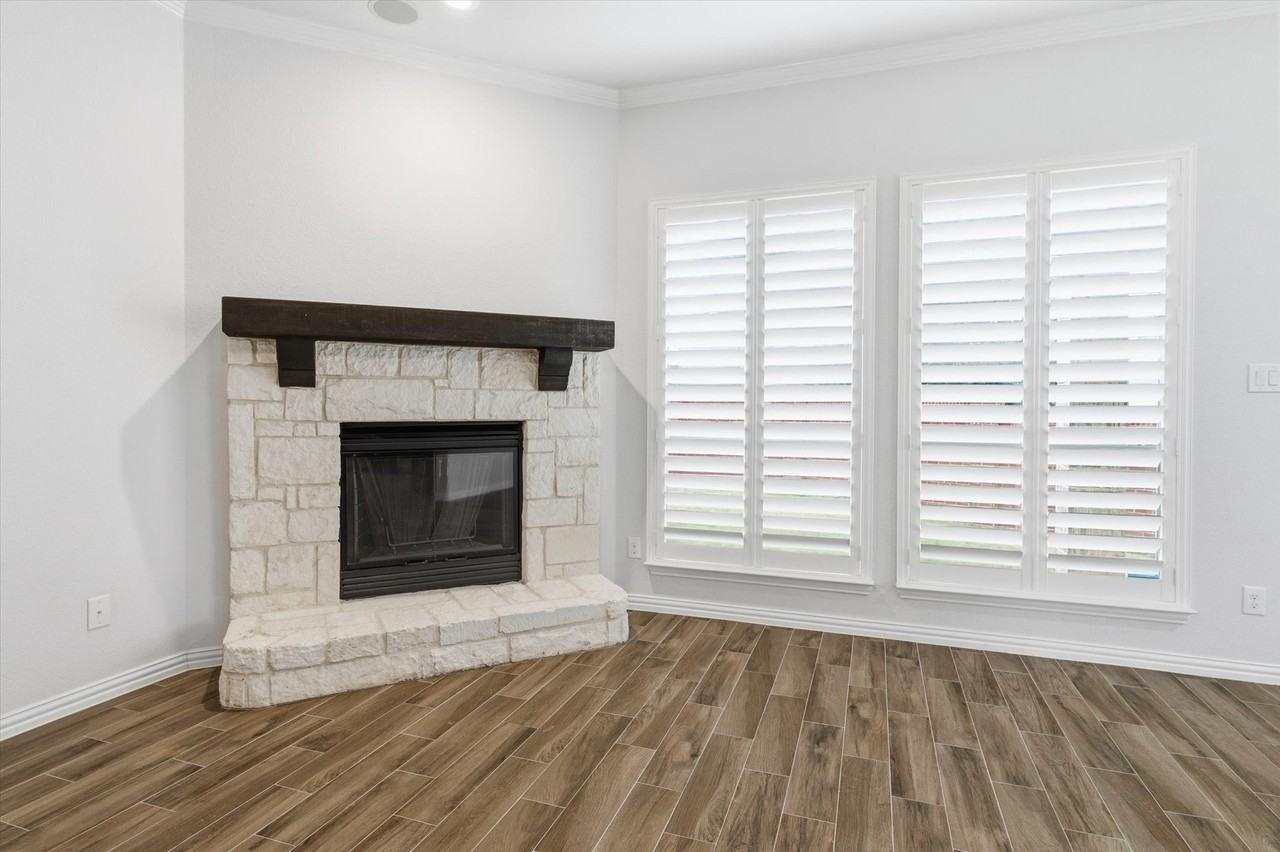 5805 Canyon Oaks Ln - Photo 7 of 24