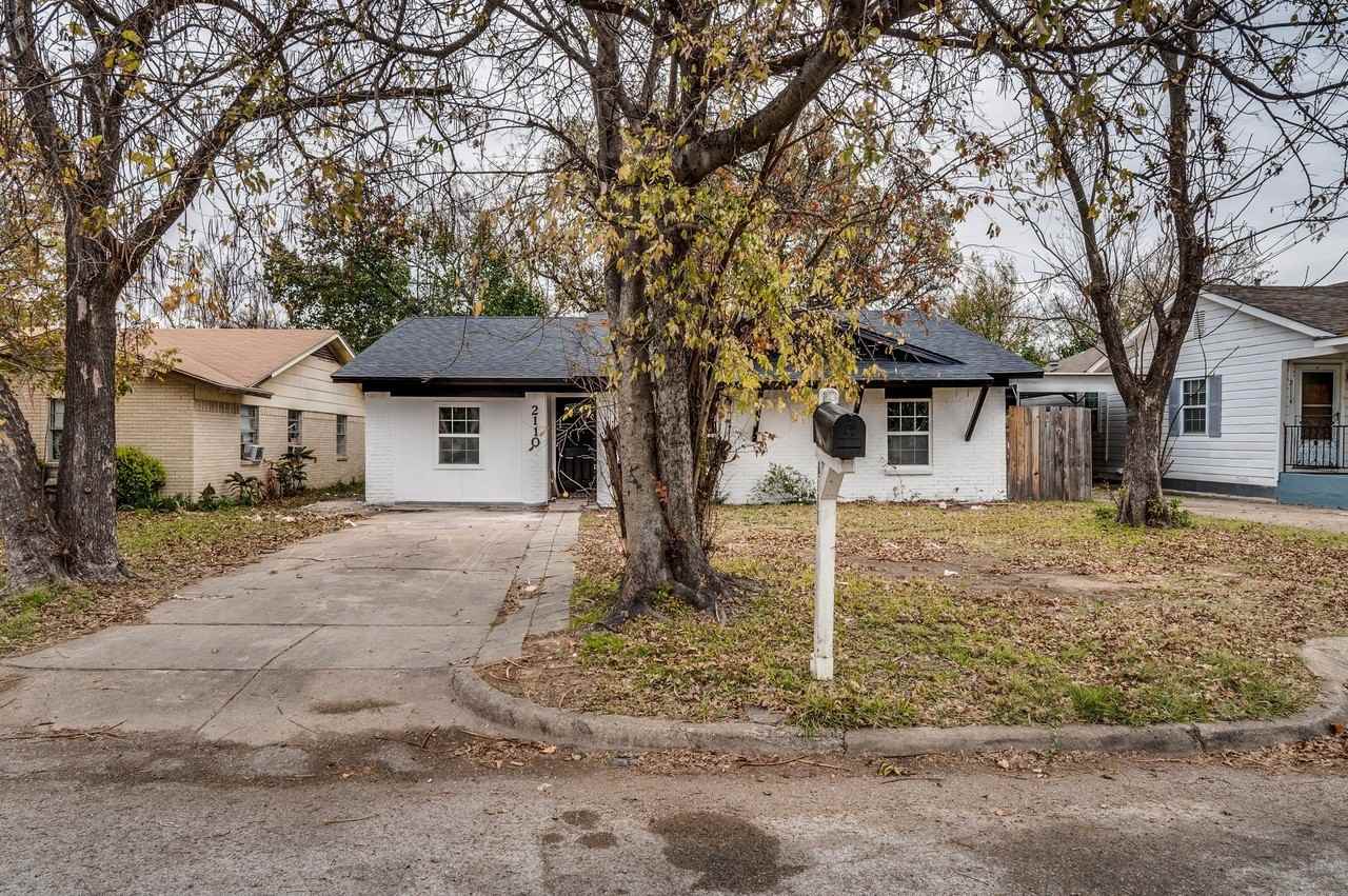2110 Aggie Dr - Photo 3 of 30
