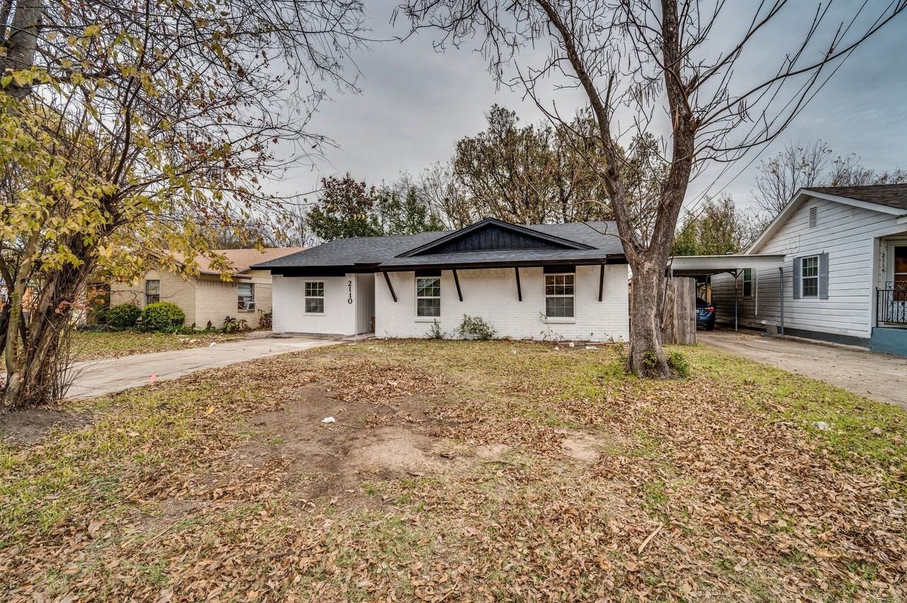 2110 Aggie Dr - Photo 4 of 30