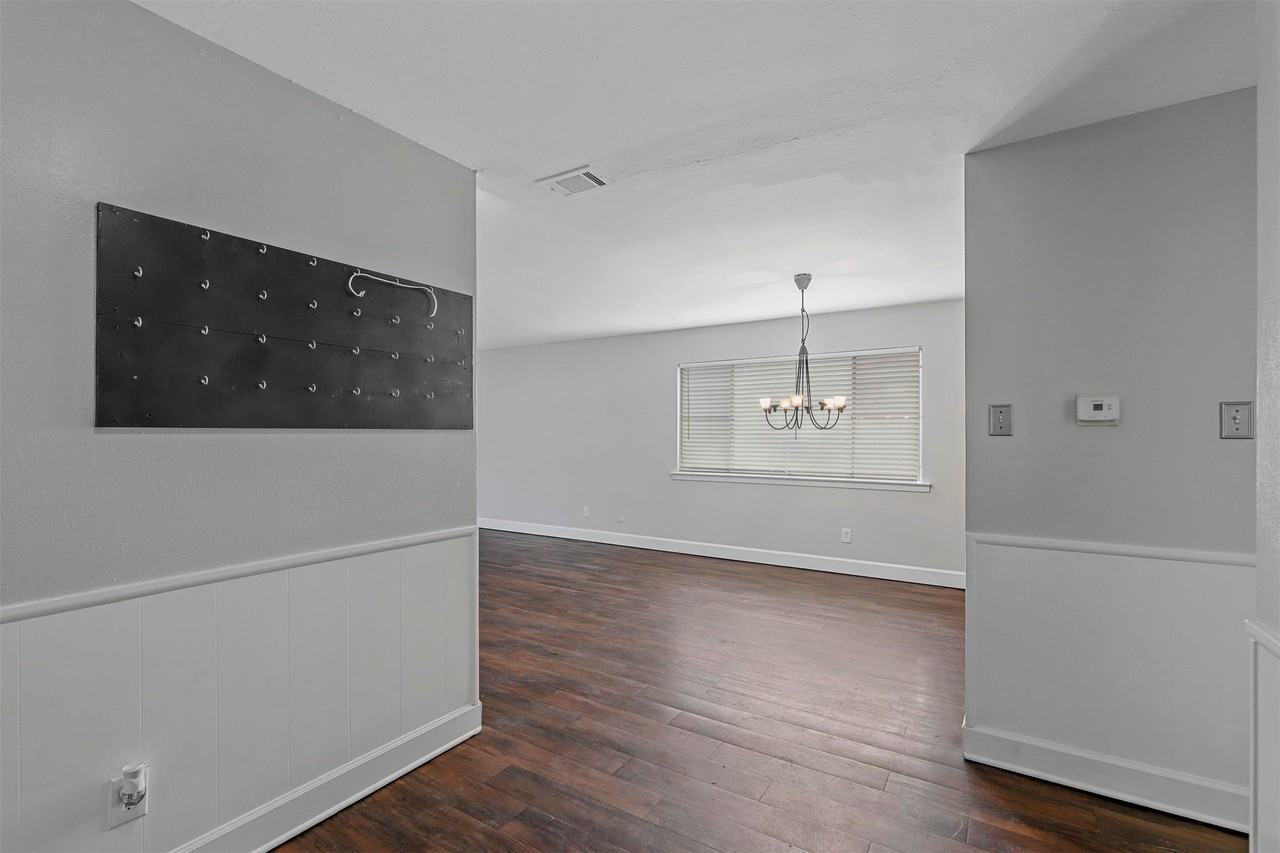 2504 S Fielder Rd - Photo 6 of 18