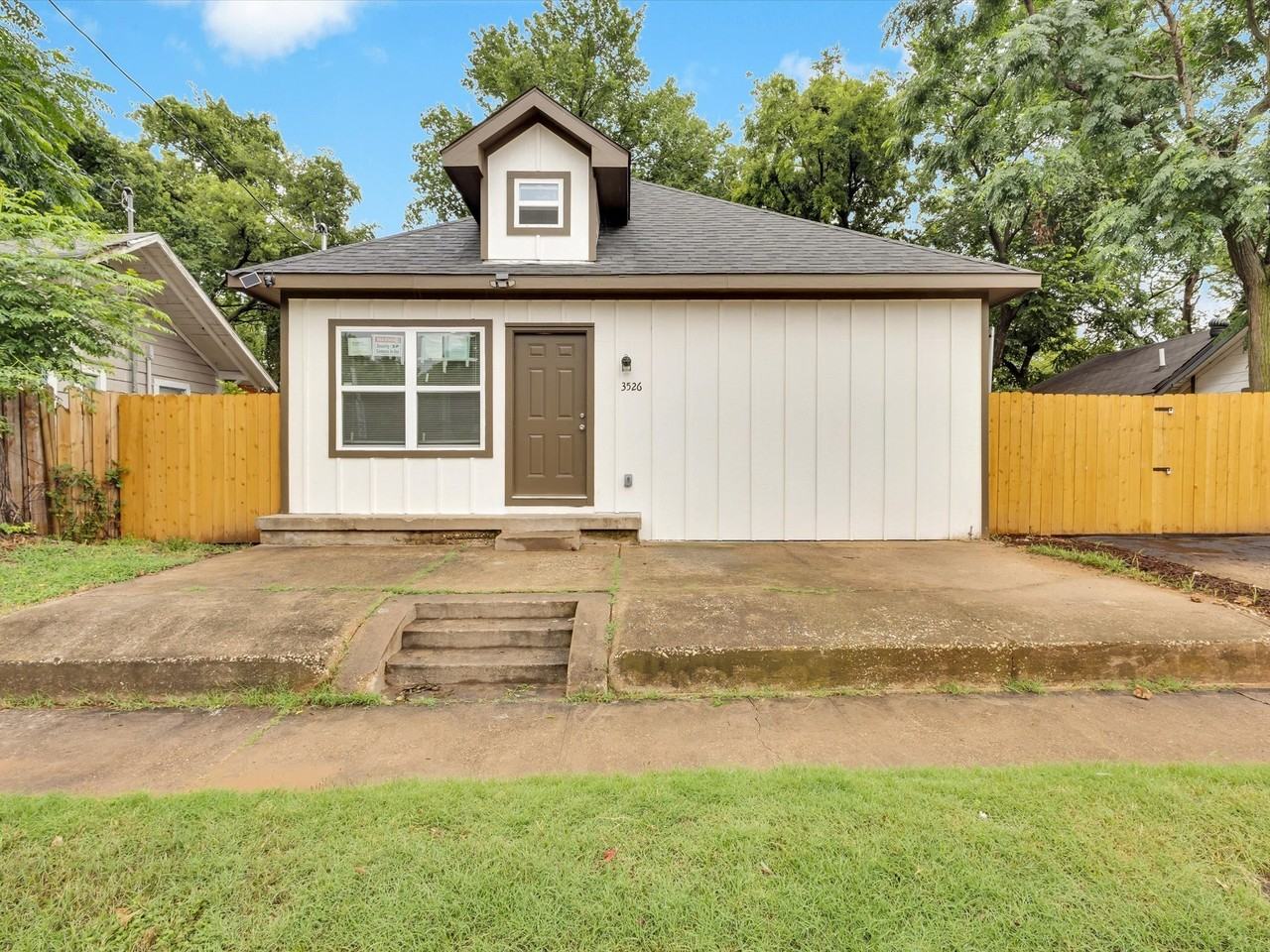 3526 Elsie Faye Heggins St