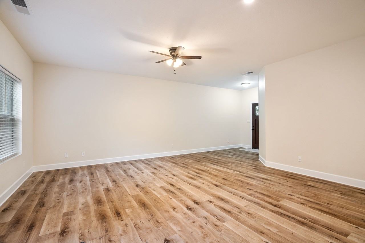 605 Wilcox St #B - Photo 5 of 25