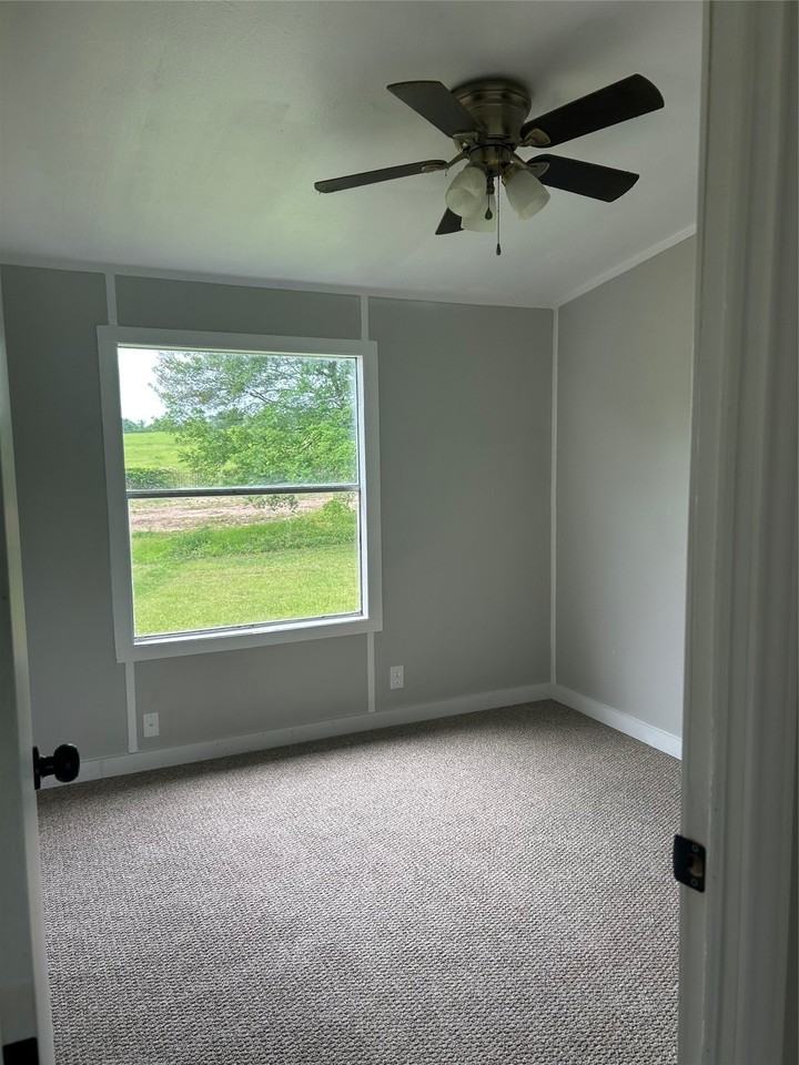 3148 Fm 16 E - Photo 6 of 13