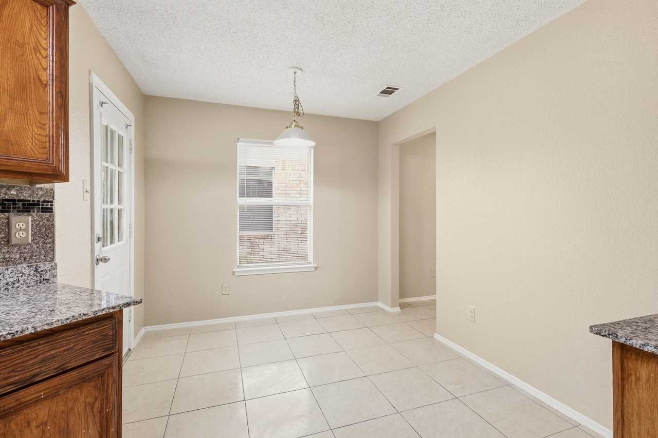 6720 Elk Trl - Photo 6 of 25
