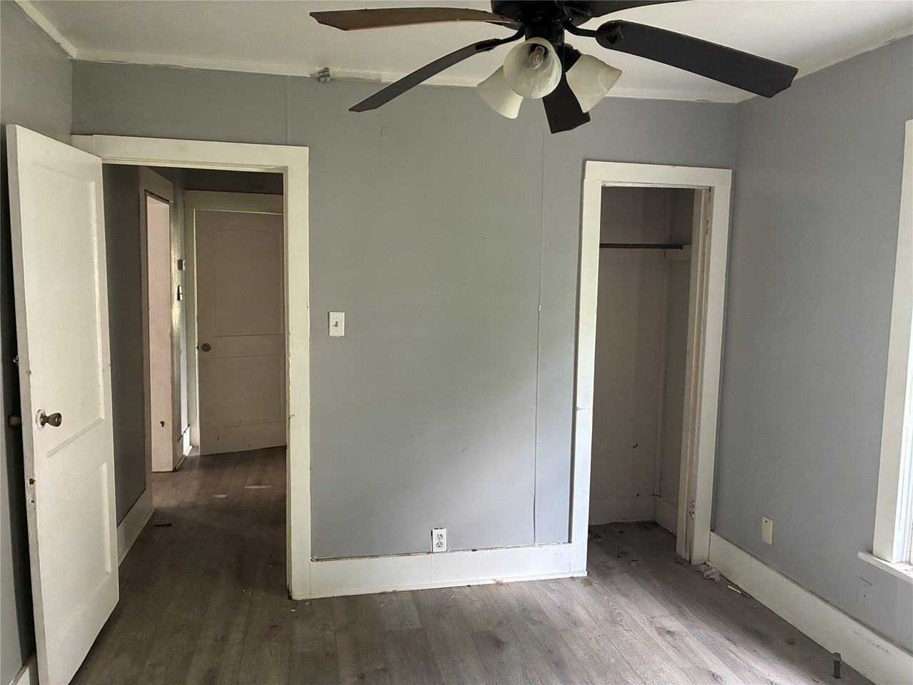 1435 Natalie St - Photo 5 of 13