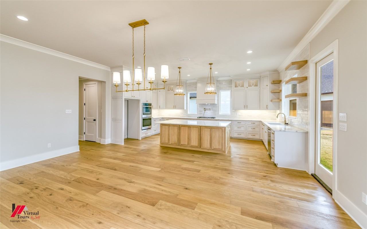 9838 Canebrake Ln - Photo 6 of 40