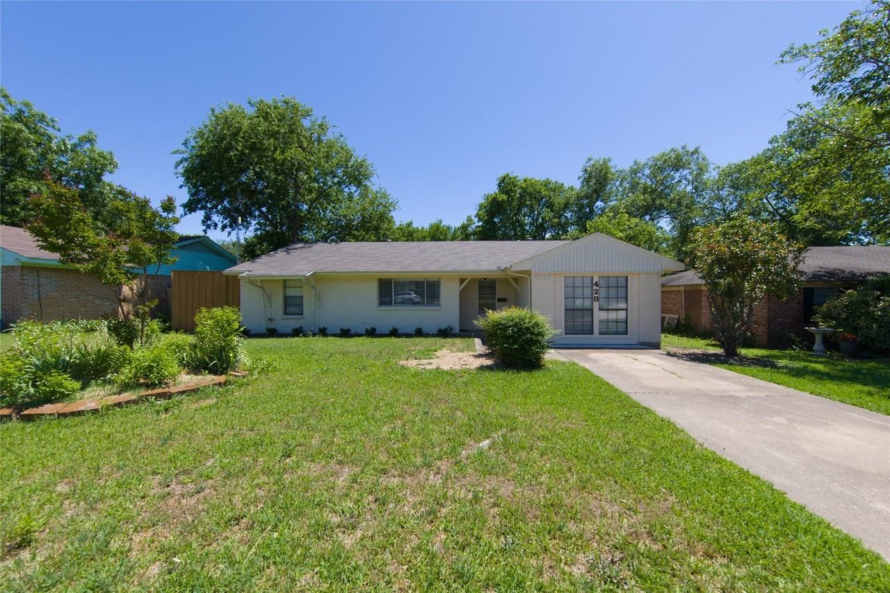 428 Apollo Rd - Photo 2 of 25