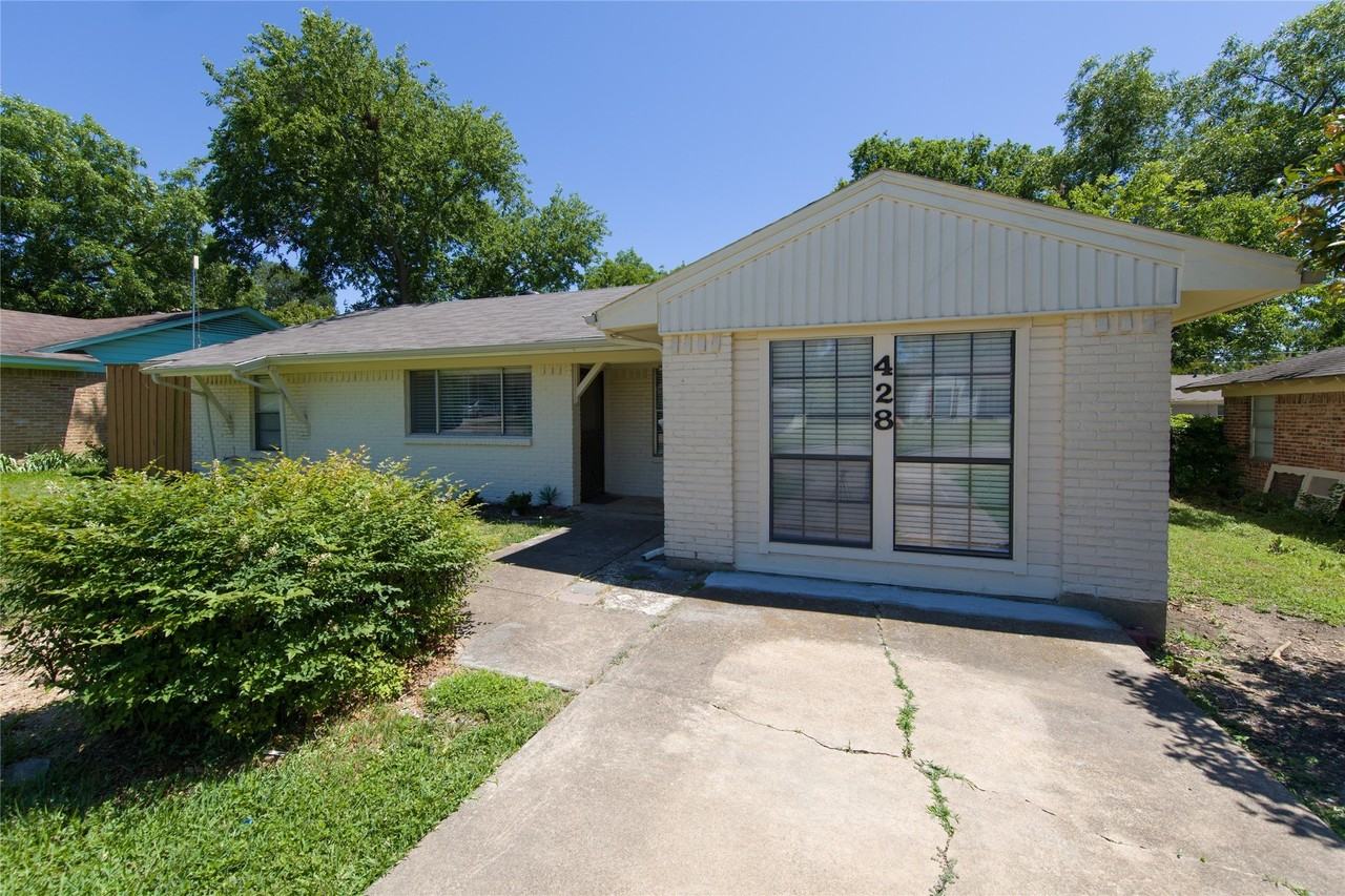 428 Apollo Rd - Photo 3 of 25