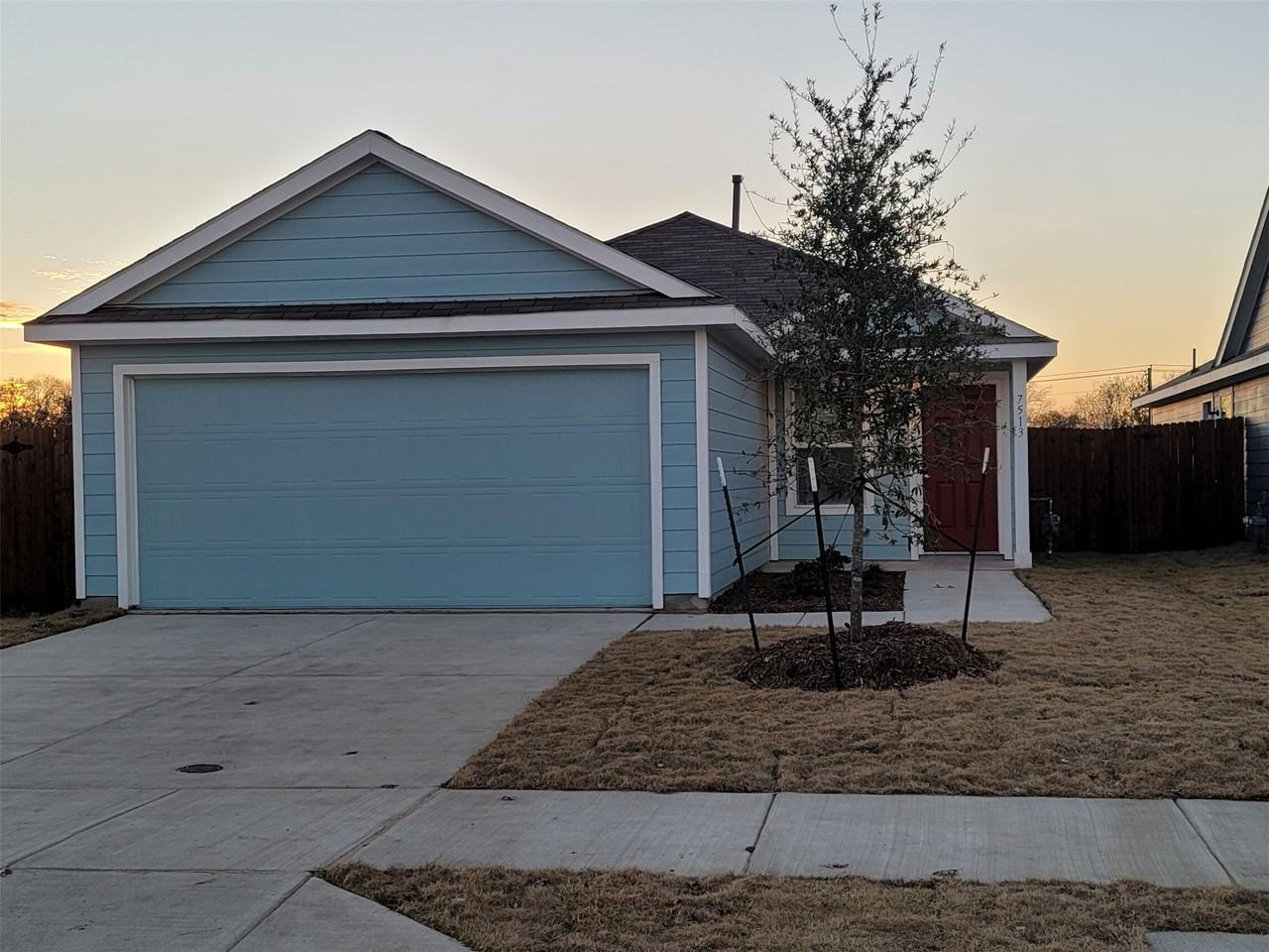 7513 Bluebell Ln