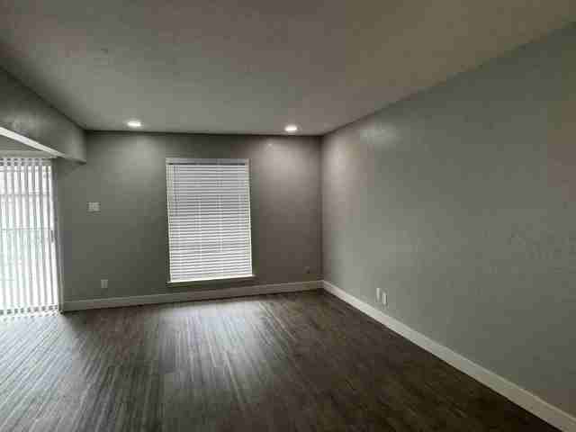15919 Stillwood St #2088 - Photo 3 of 9