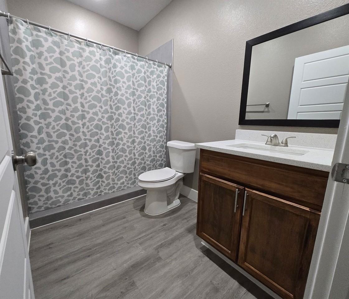 3513 Tomahawk Dr - Photo 5 of 17