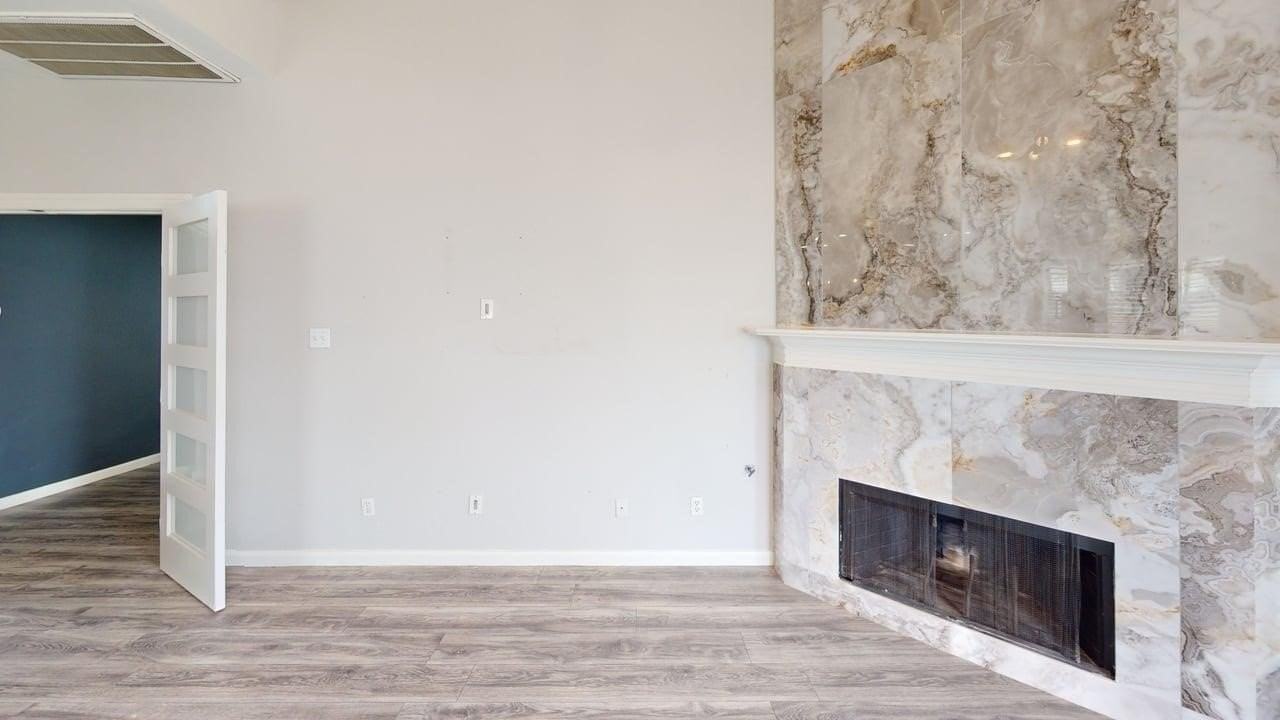 6501 Matson Dr - Photo 4 of 22