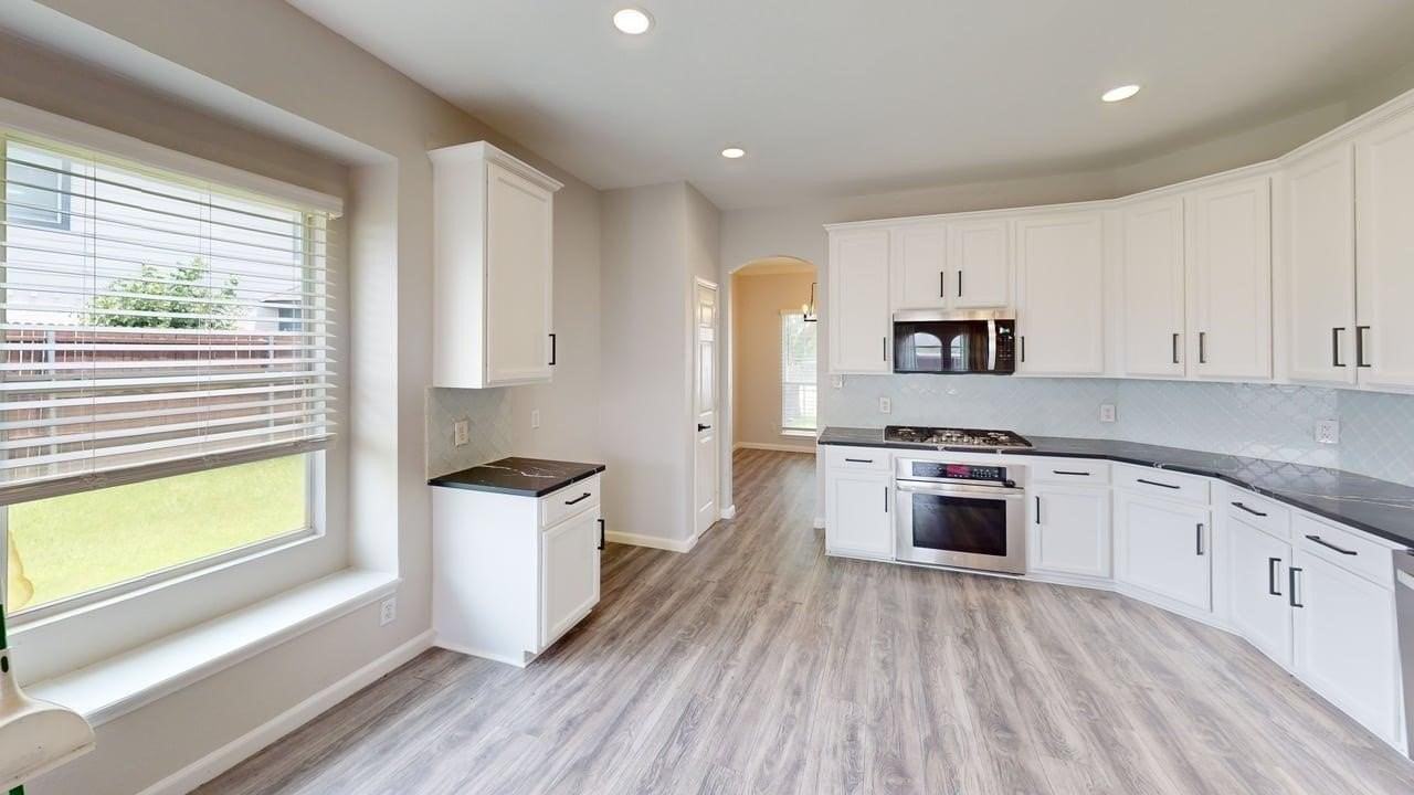 6501 Matson Dr - Photo 7 of 22