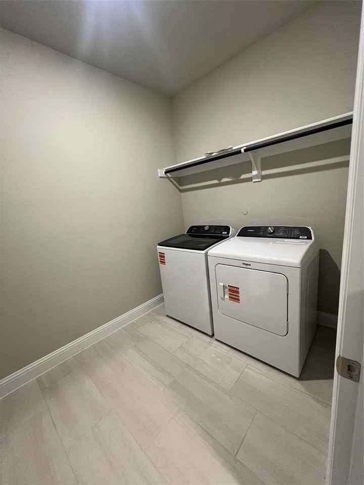 1405 Arrowleaf Dr - Photo 7 of 20